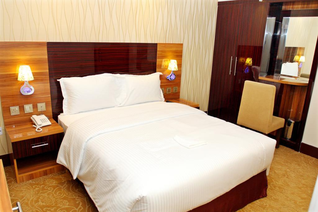 Fal Hotel L.L.C Dubai Phòng bức ảnh