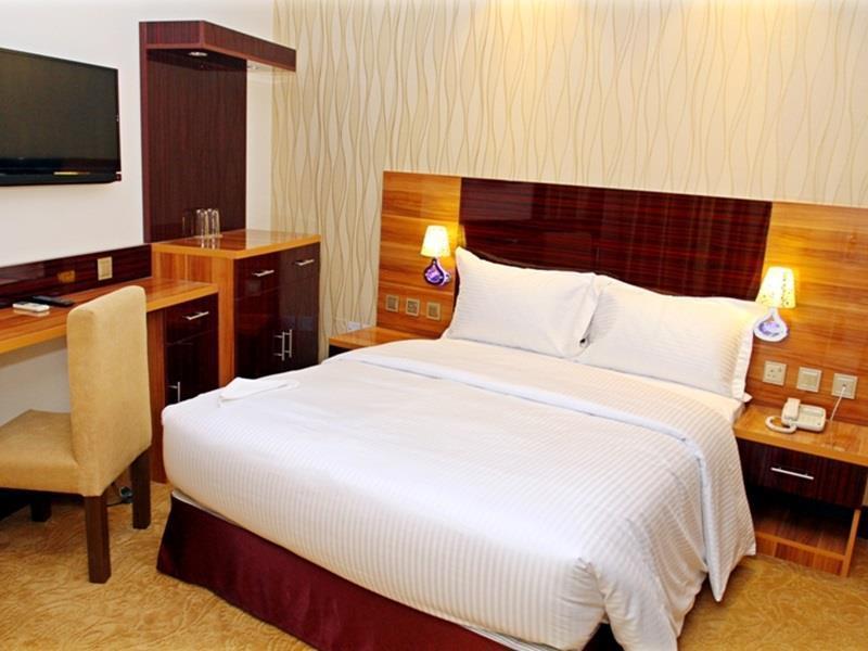 Fal Hotel L.L.C Dubai Ngoại thất bức ảnh